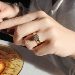 Budding Solitaire Ring -Trudiamonds IMG 7390 T2716