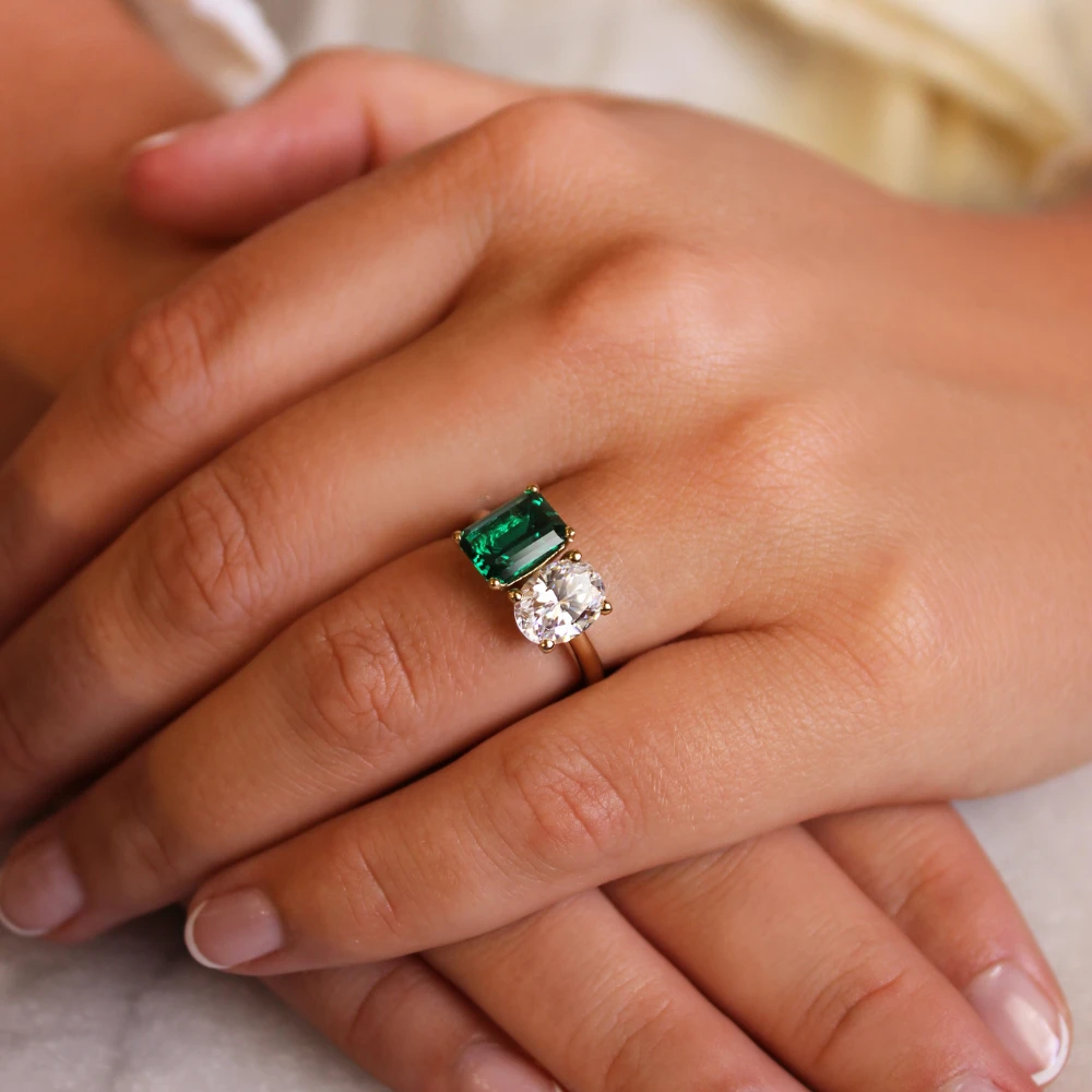 Toi Et Moi Tru-Emerald And Oval Cut Ring 4 Toi Et Moi Tru-Emerald And Oval Cut Ring - Image 2