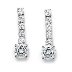 Grand Gesture Drop Earrings -Trudiamonds T1811 PC fe156bcf b42e 4575 8073 aef8864a65fb