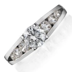 The Dazzler Ring 16 The Dazzler Ring -Trudiamonds T2046 PC 2