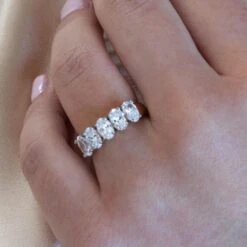 5-Stone Oval Ring -Trudiamonds T2887 GC 5